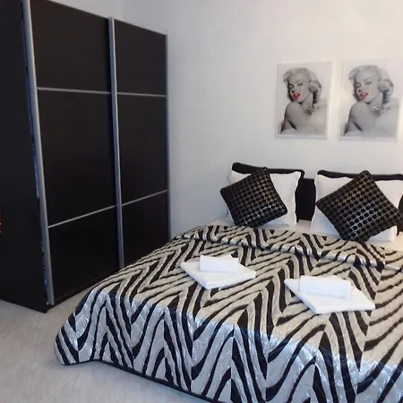 Zoya Lejlighed Burgas City